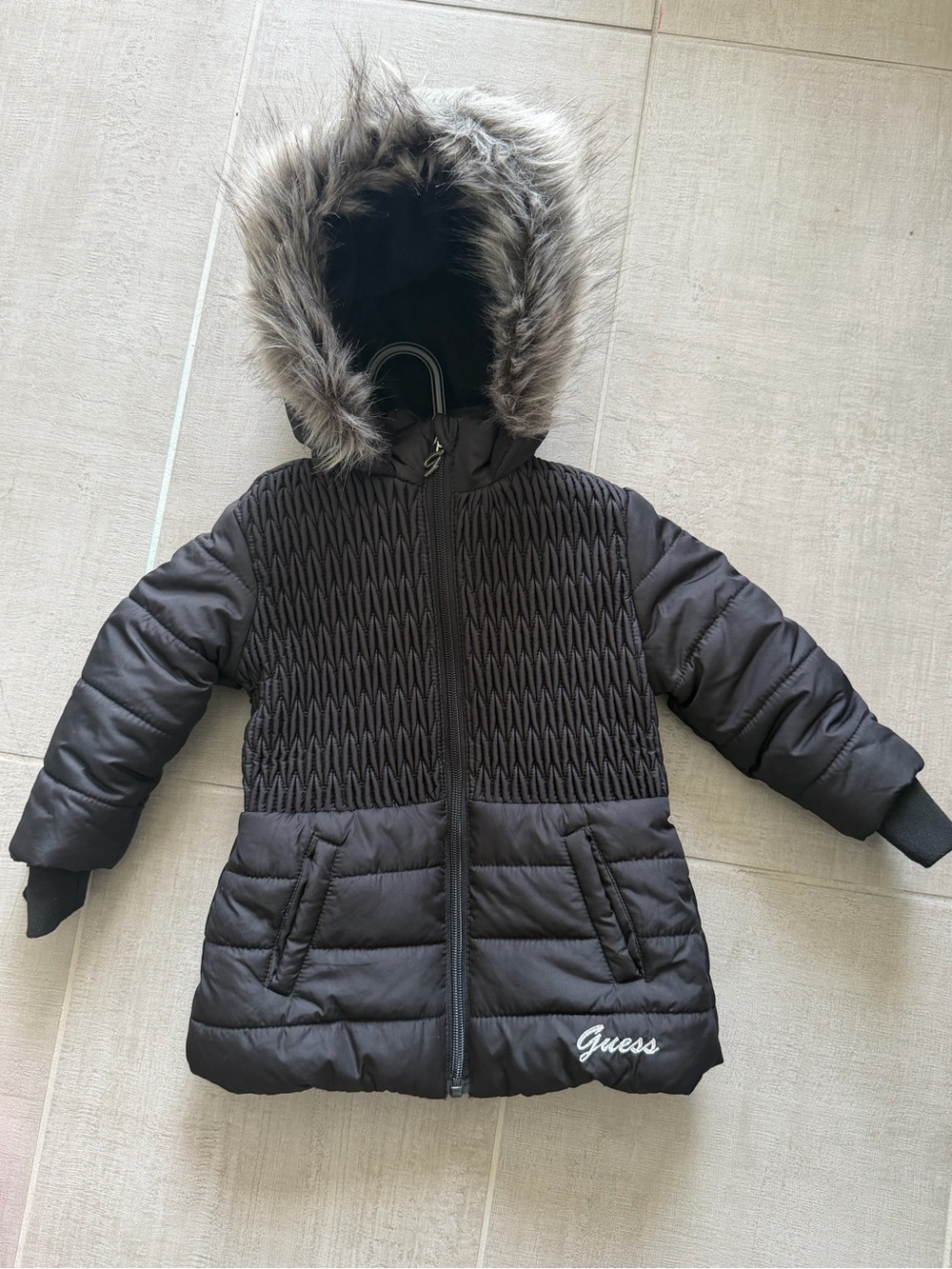 GUESS Girls Black Puffer Jacket
Faux-Fur Hood Quilted Warm
Winter Coat
